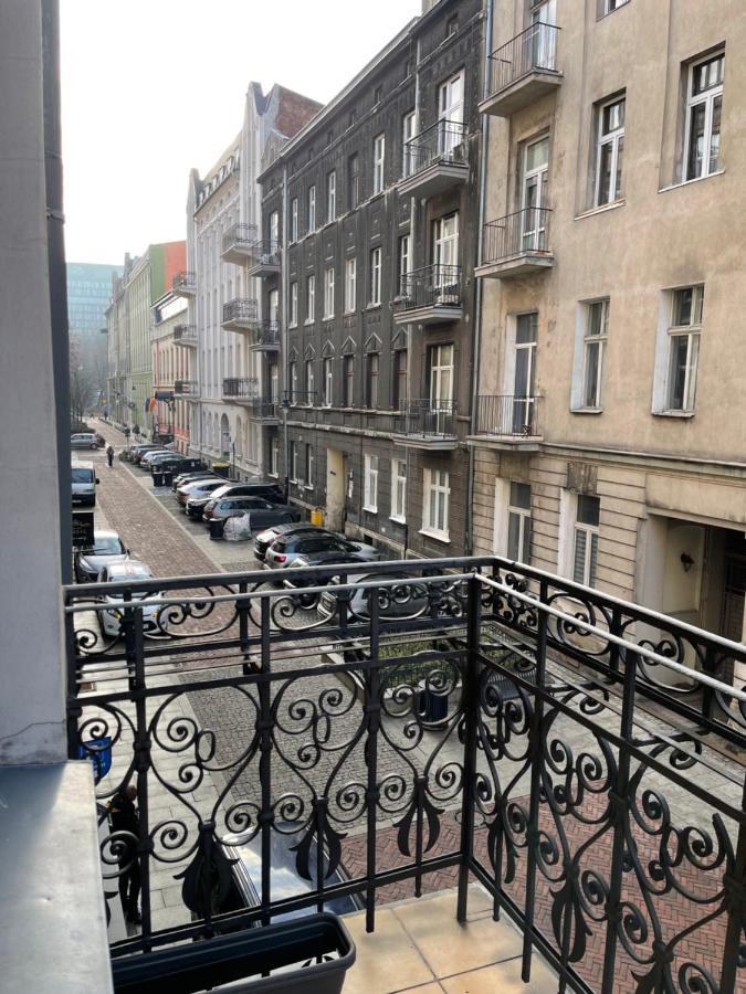 Appartement Urokliwy Loft W Ncl Kamienica Vabank Nr 18 à Łódź Extérieur photo
